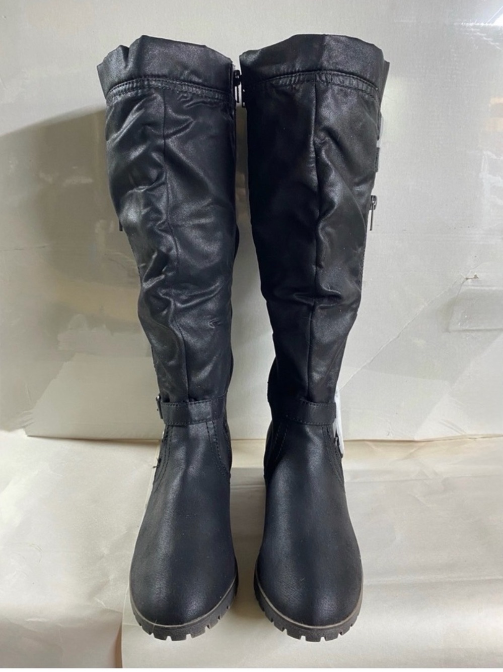 women's SO Jackal black boots in a size 9.5